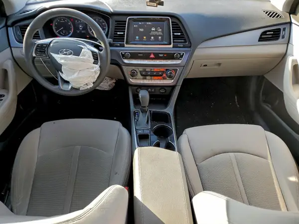 5NPE24AA3JH669737 2018 HYUNDAI SONATA - Image 8