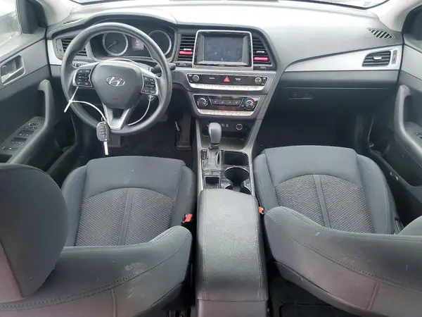 5NPE24AA3JH679927 2018 HYUNDAI SONATA - Image 8