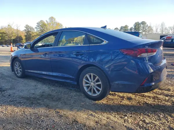 5NPE24AA3JH712439 2018 HYUNDAI SONATA - Image 2