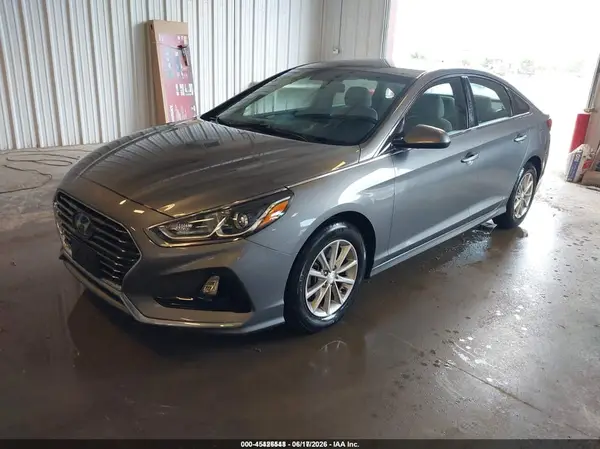 5NPE24AA3KH773954 2019 HYUNDAI SONATA - Image 2