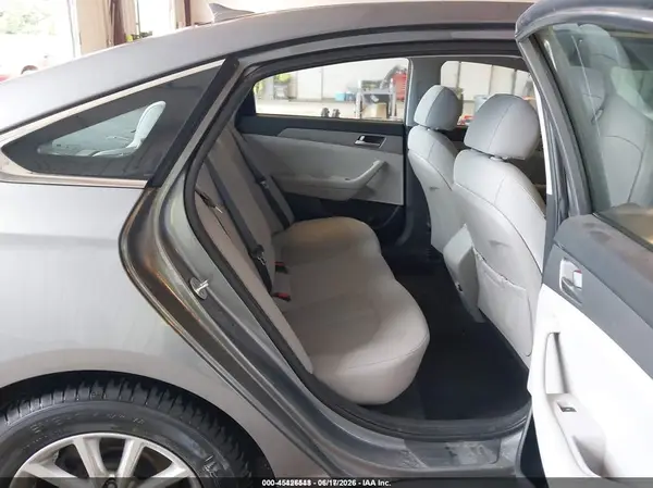 5NPE24AA3KH773954 2019 HYUNDAI SONATA - Image 8