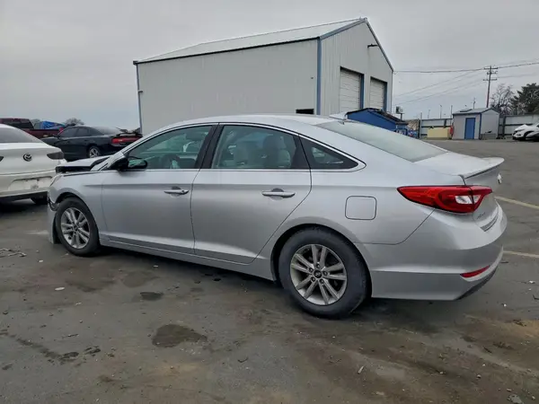 5NPE24AA4GH422753 2016 HYUNDAI SONATA - Image 2