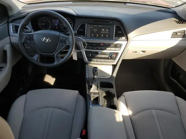 5NPE24AA4HH450635 2017 HYUNDAI SONATA - Image 8