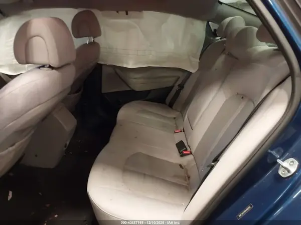 5NPE24AA4HH466950 2017 HYUNDAI SONATA - Image 8