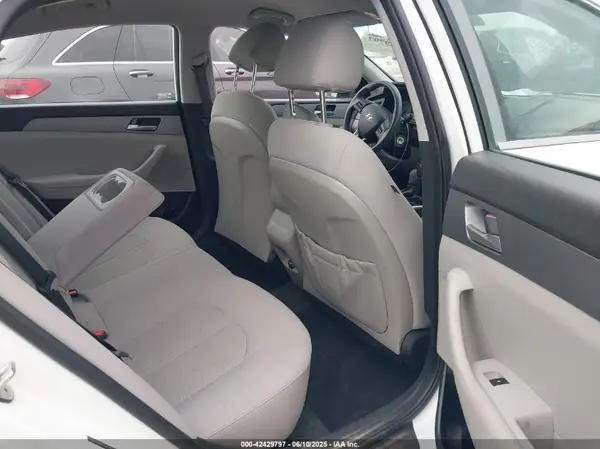 5NPE24AA4JH679936 2018 HYUNDAI SONATA - Image 8