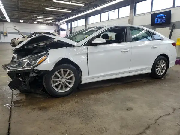 5NPE24AA4JH680505 2018 HYUNDAI SONATA - Image 1