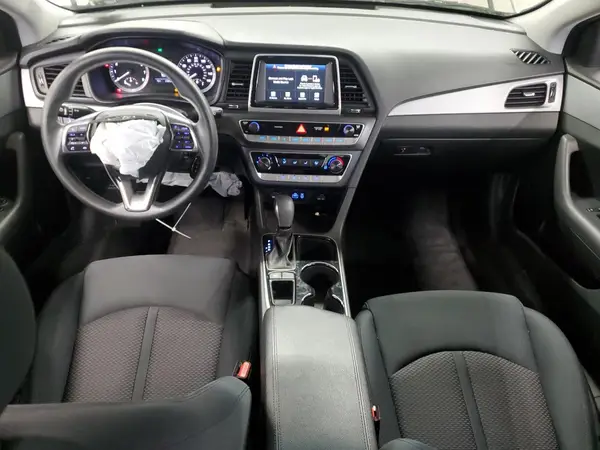 5NPE24AA4JH680505 2018 HYUNDAI SONATA - Image 8