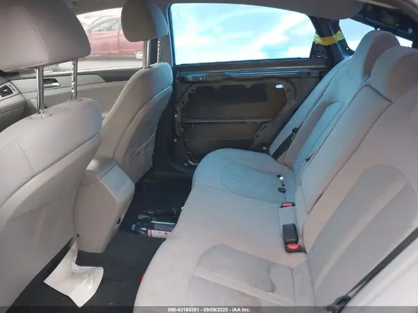 5NPE24AA4JH707945 2018 HYUNDAI SONATA - Image 8