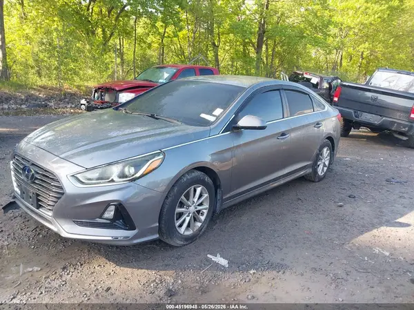 5NPE24AA4JH720842 2018 HYUNDAI SONATA - Image 2