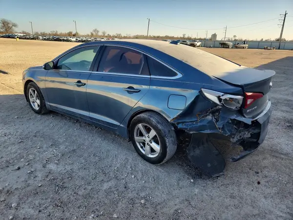 5NPE24AA5GH431719 2016 HYUNDAI SONATA - Image 2
