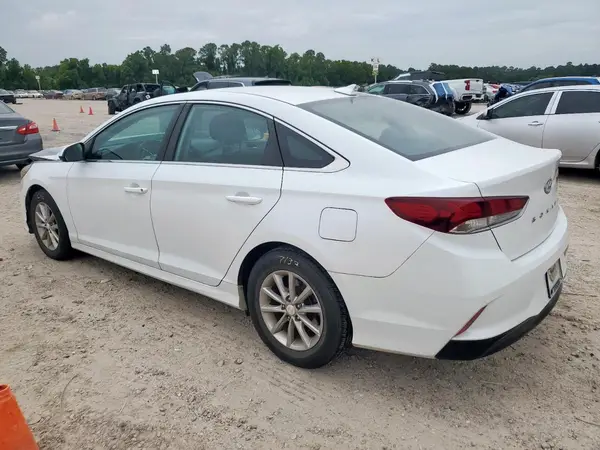 5NPE24AA5JH625433 2018 HYUNDAI SONATA - Image 2