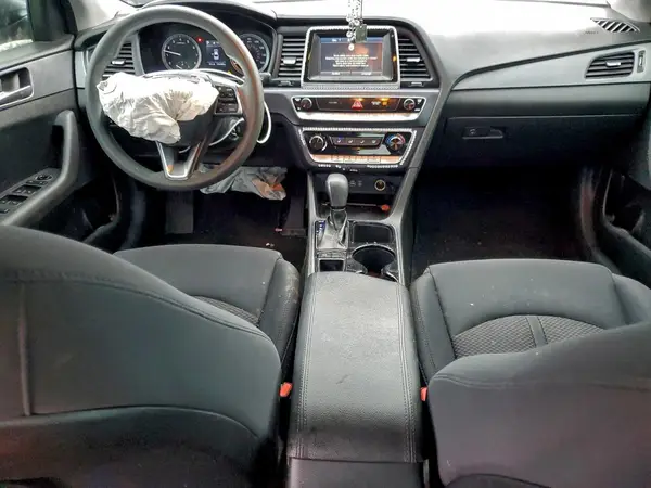 5NPE24AA5JH671876 2018 HYUNDAI SONATA - Image 8