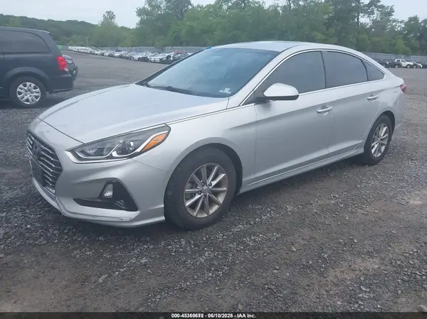 5NPE24AA5JH673854 2018 HYUNDAI SONATA - Image 2