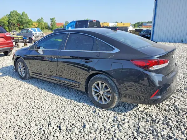 5NPE24AA5JH680397 2018 HYUNDAI SONATA - Image 2