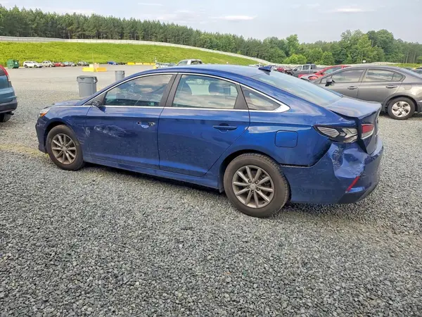 5NPE24AA5JH687219 2018 HYUNDAI SONATA - Image 2