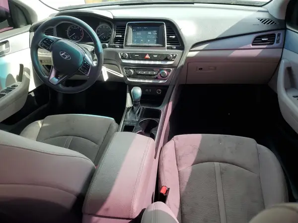 5NPE24AA5JH696101 2018 HYUNDAI SONATA - Image 8