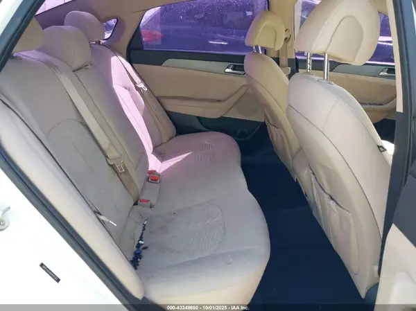 5NPE24AA6HH445565 2017 HYUNDAI SONATA - Image 8