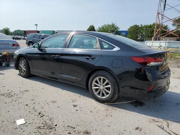 5NPE24AA6JH698648 2018 HYUNDAI SONATA - Image 2