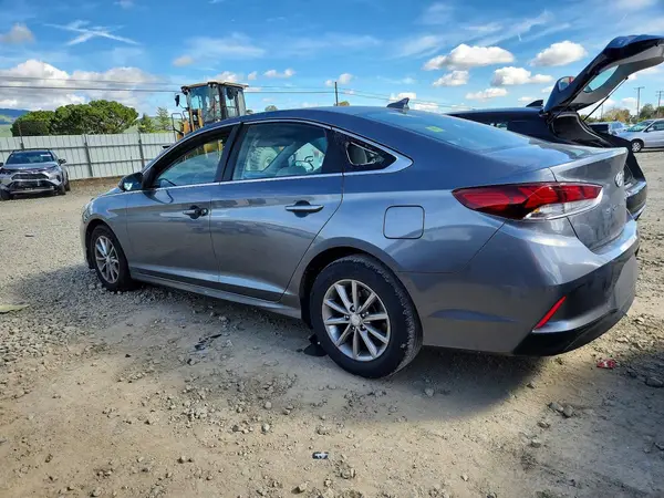 5NPE24AA6JH720597 2018 HYUNDAI SONATA - Image 2