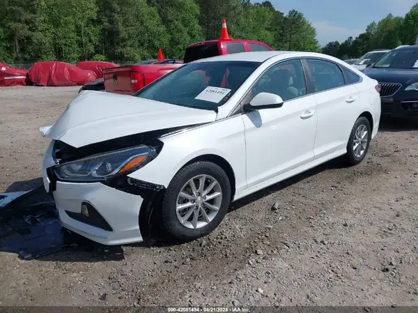 5NPE24AA6KH775276 2019 HYUNDAI SONATA - Image 2