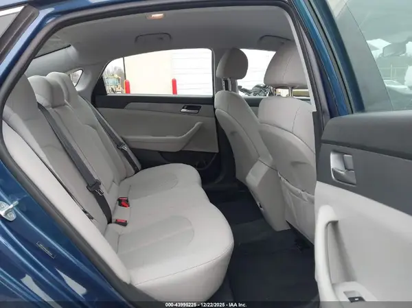 5NPE24AA6KH802363 2019 HYUNDAI SONATA - Image 8