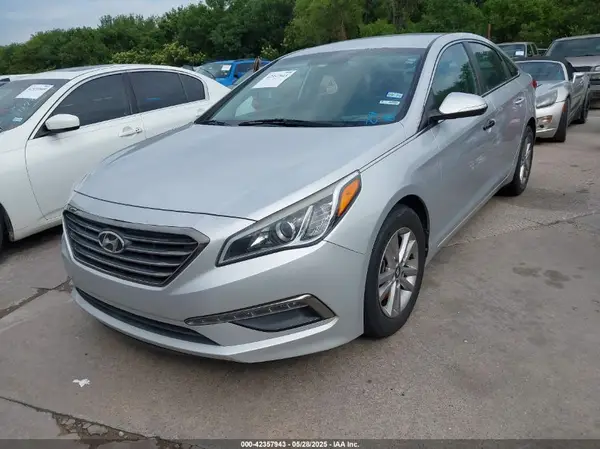 5NPE24AA7GH354478 2016 HYUNDAI SONATA - Image 2