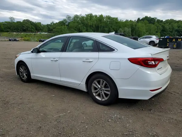 5NPE24AA7HH456526 2017 HYUNDAI SONATA - Image 2