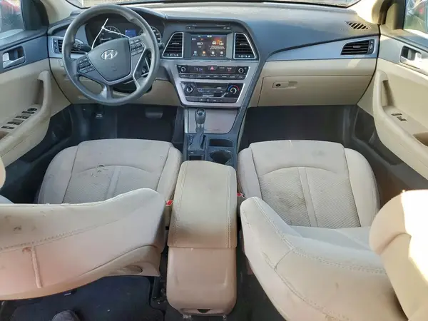 5NPE24AA7HH460088 2017 HYUNDAI SONATA - Image 8