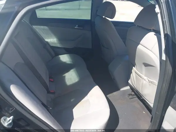 5NPE24AA7HH461578 2017 HYUNDAI SONATA - Image 8