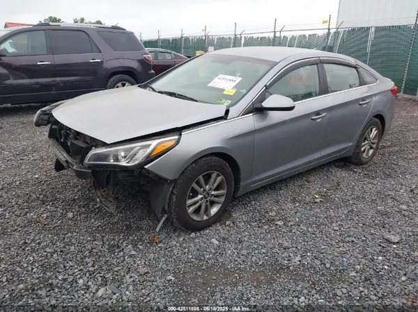 5NPE24AA7HH529345 2017 HYUNDAI SONATA - Image 2