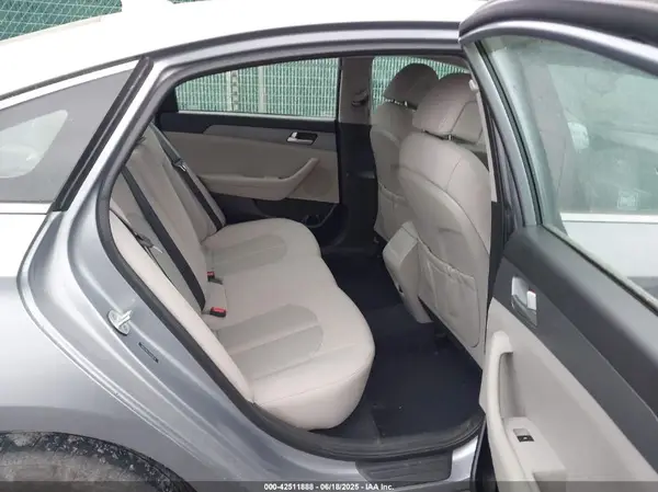 5NPE24AA7HH529345 2017 HYUNDAI SONATA - Image 8