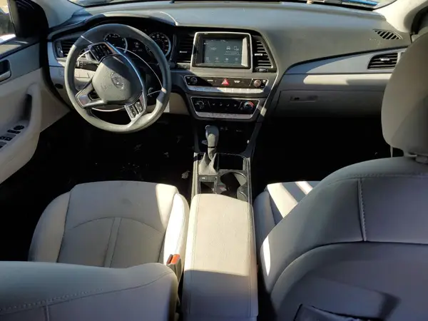 5NPE24AA7JH676822 2018 HYUNDAI SONATA - Image 8