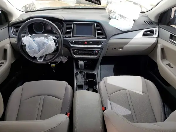 5NPE24AA7JH700584 2018 HYUNDAI SONATA - Image 8