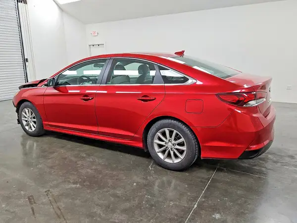 5NPE24AA7JH701850 2018 HYUNDAI SONATA - Image 2