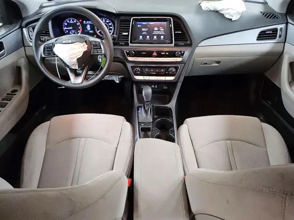 5NPE24AA7JH701850 2018 HYUNDAI SONATA - Image 8