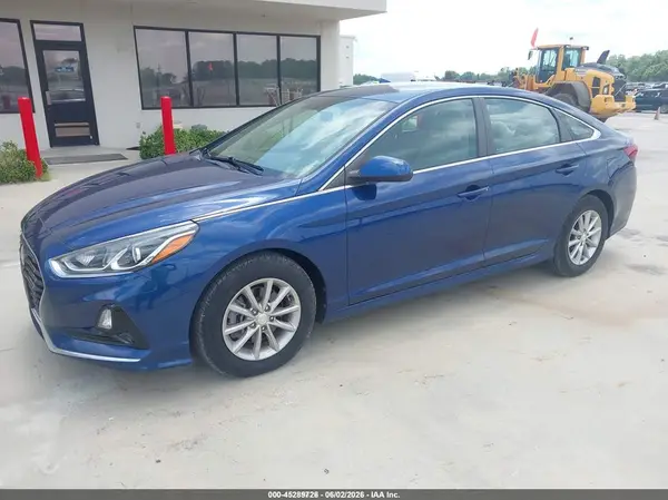 5NPE24AA7KH767879 2019 HYUNDAI SONATA - Image 2