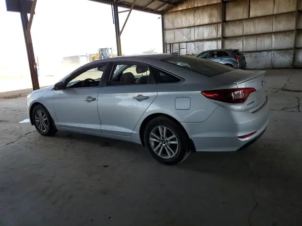 5NPE24AA8GH341576 2016 HYUNDAI SONATA - Image 2