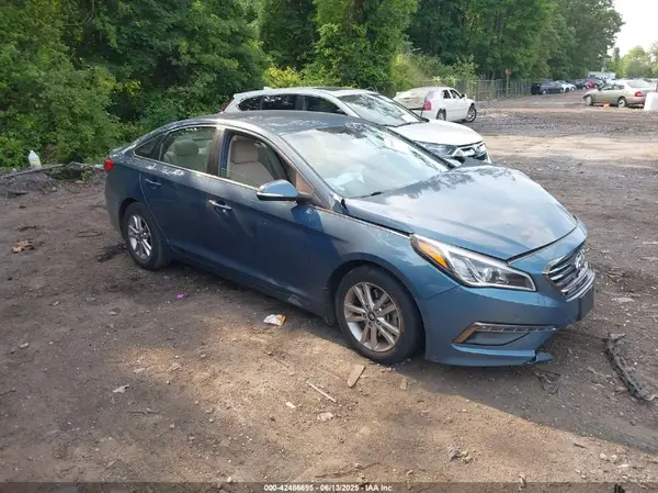 5NPE24AA8GH403364 2016 HYUNDAI SONATA - Image 1