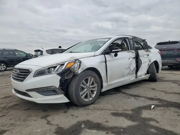 5NPE24AA8GH423551 2016 HYUNDAI SONATA - Image 1