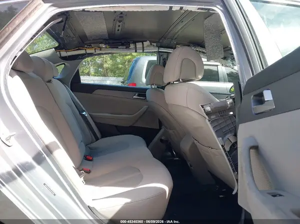 5NPE24AA8HH451450 2017 HYUNDAI SONATA - Image 8