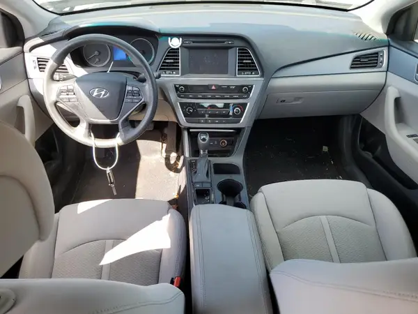 5NPE24AA8HH495836 2017 HYUNDAI SONATA - Image 8