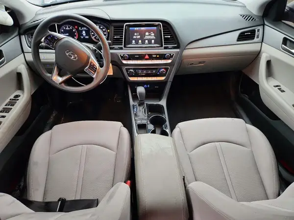 5NPE24AA8JH677171 2018 HYUNDAI SONATA - Image 8