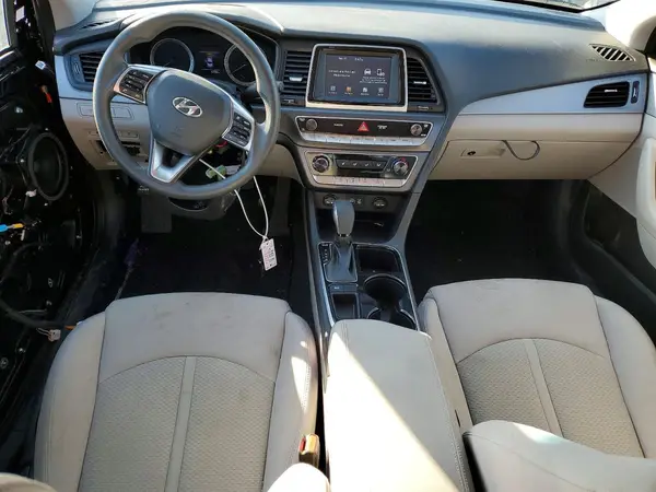 5NPE24AA8JH679907 2018 HYUNDAI SONATA - Image 8