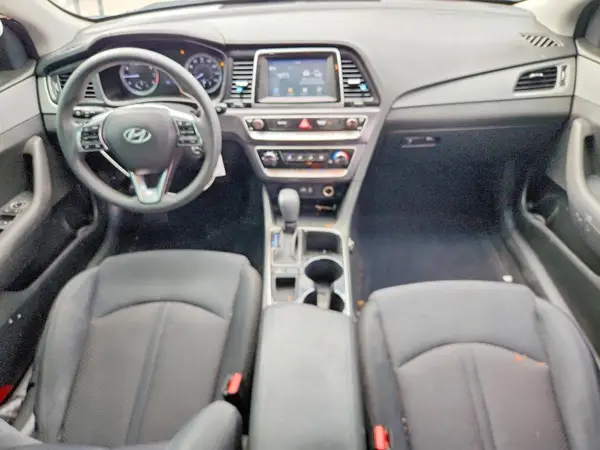 5NPE24AA8JH679910 2018 HYUNDAI SONATA - Image 8