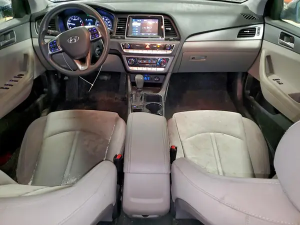 5NPE24AA8JH687442 2018 HYUNDAI SONATA - Image 8