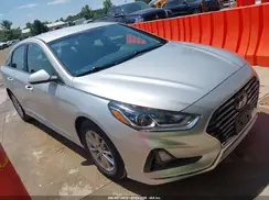 5NPE24AA8JH699185 2018 HYUNDAI SONATA