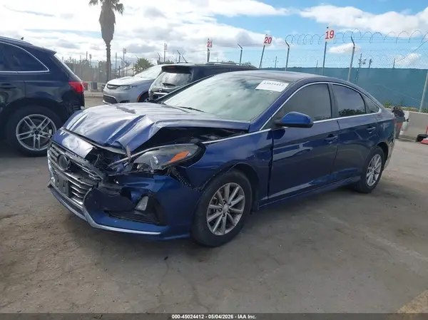 5NPE24AA8JH713201 2018 HYUNDAI SONATA - Image 2