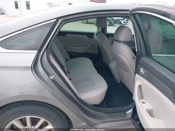 5NPE24AA8KH774517 2019 HYUNDAI SONATA - Image 8