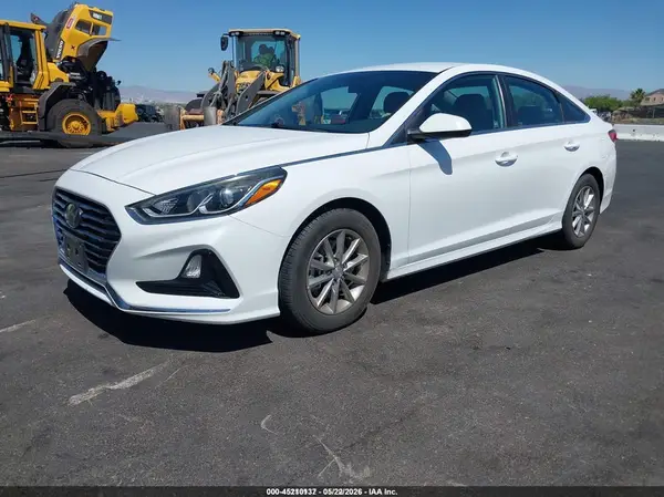 5NPE24AA8KH775280 2019 HYUNDAI SONATA - Image 2