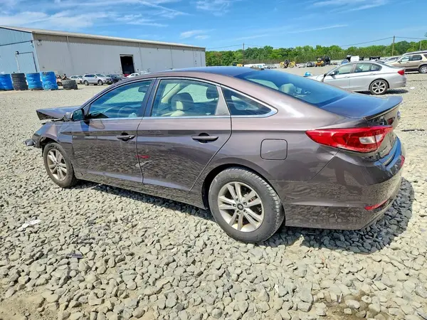 5NPE24AA9HH447472 2017 HYUNDAI SONATA - Image 2